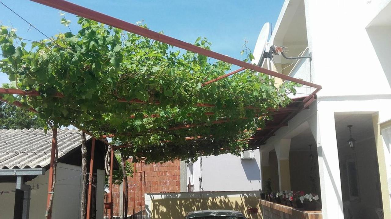 Apartments Avdic Sutomore Exterior foto